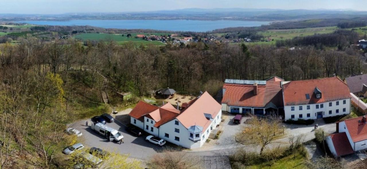 Hotel Kreuzbergbaude Beim Berzdorfer See Mit Wohlfuehl Sauna Markersdorf Extérieur photo