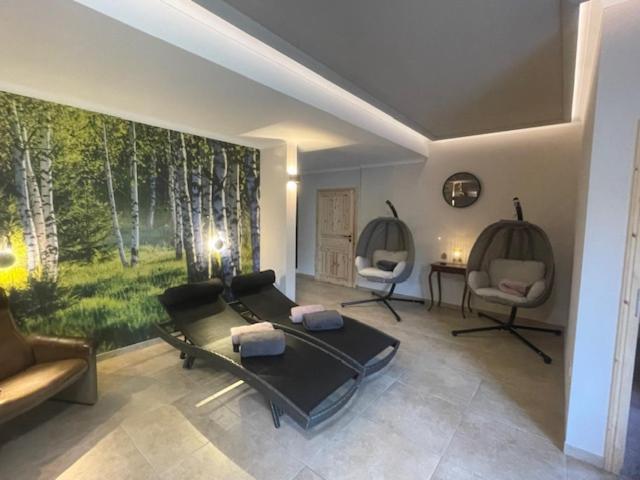 Hotel Kreuzbergbaude Beim Berzdorfer See Mit Wohlfuehl Sauna Markersdorf Extérieur photo